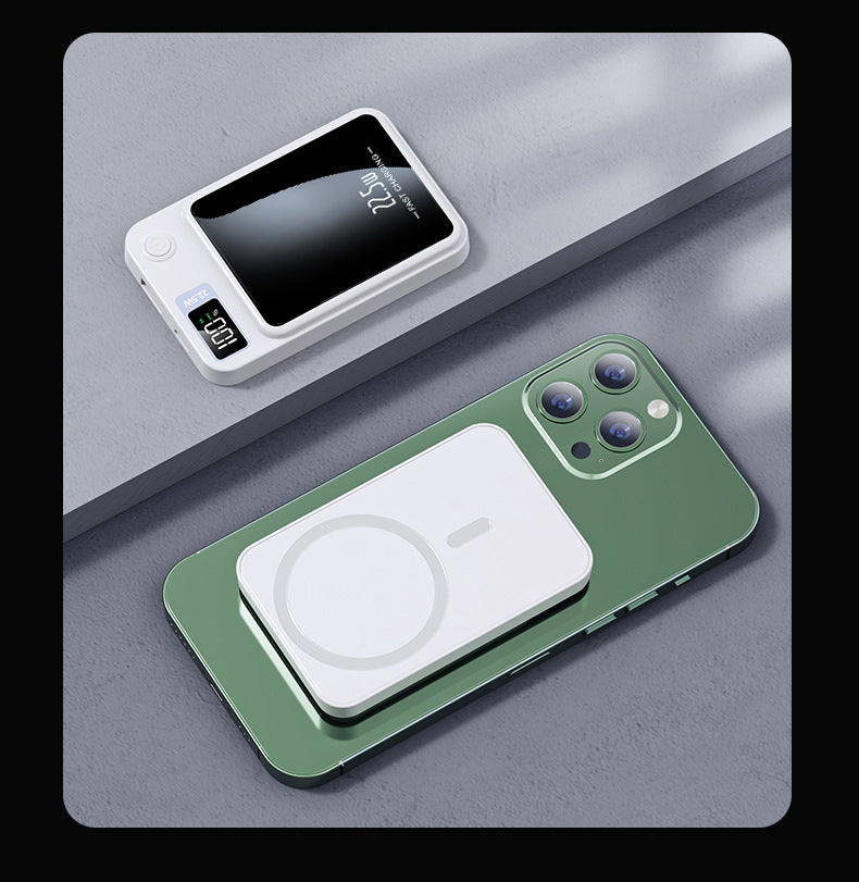 Magnetic wireless power bank
