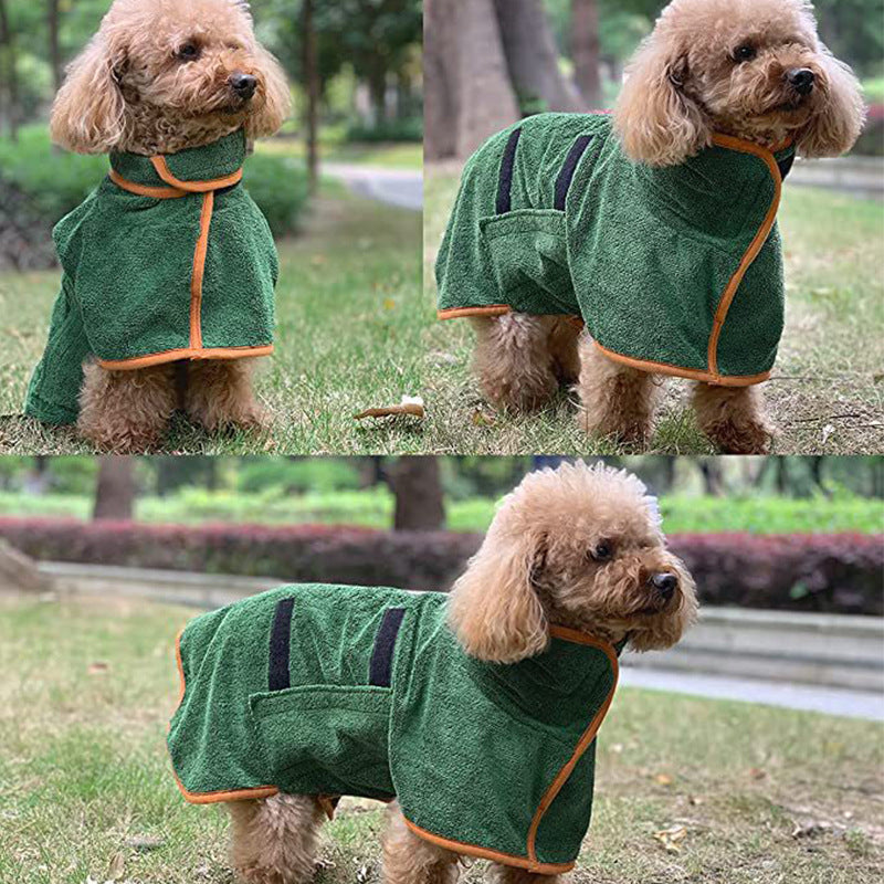 Adjustable neck and waist fastening on the dog drying robe
